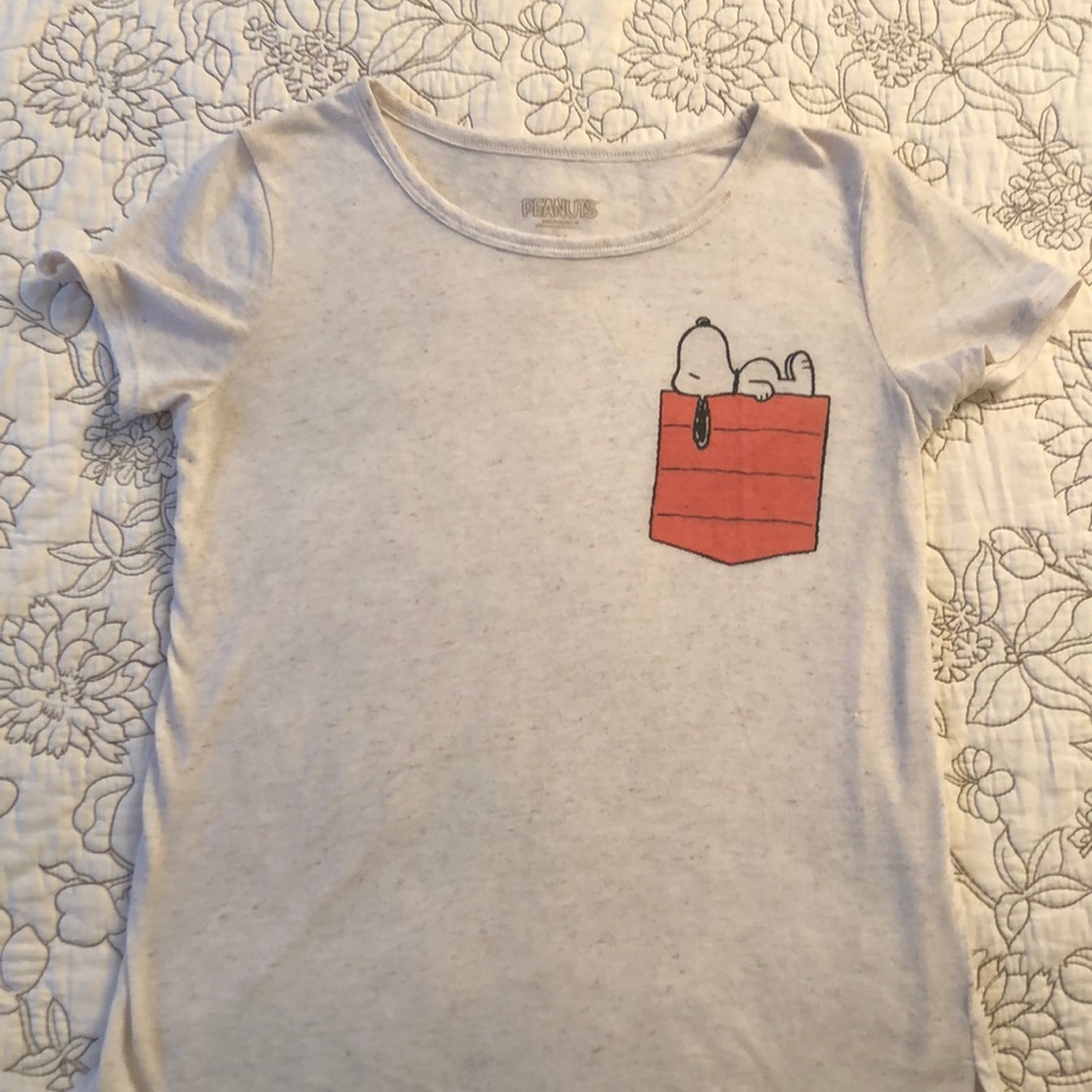 Soft T featuring Snoopy